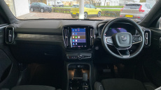 Volvo XC40 2.0 B4P Ultimate Dark 5dr Auto Petrol Estate